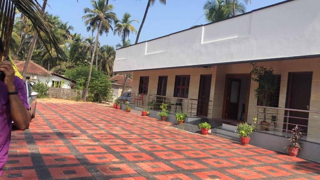 Delta Hospitality - Sea Facing With A Private * Kalyanpur